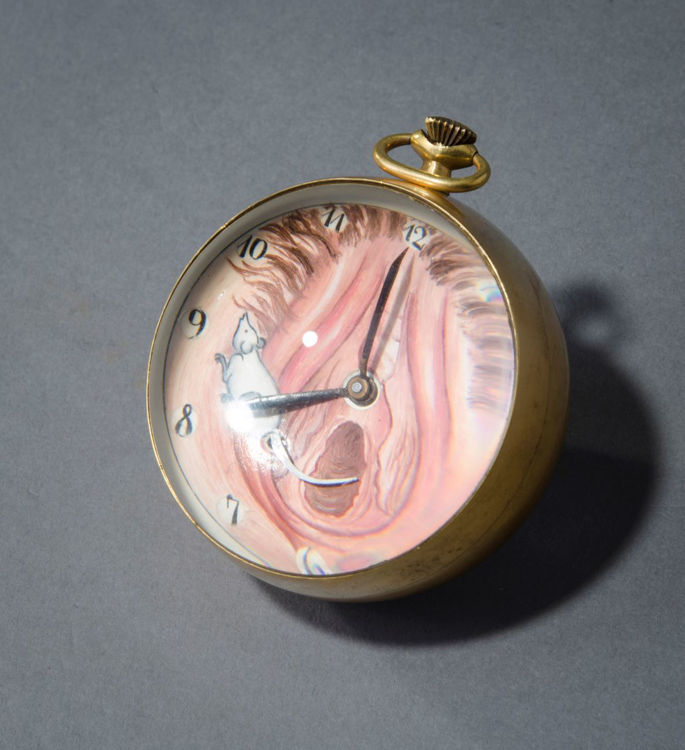 Picture of Mouse Tail Ball Clock