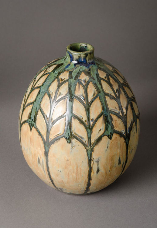 Picture of Foliage Patterned Vase