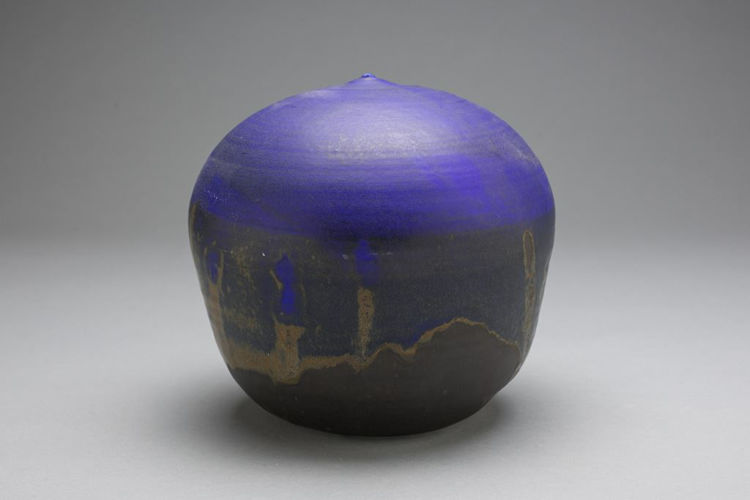 Picture of Moon Jar With Rattle