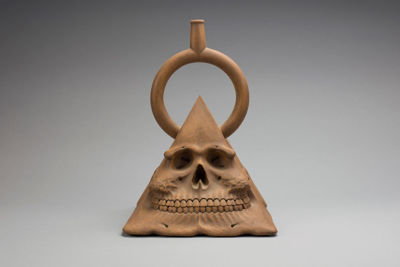 Picture of Pre-Columbian Pyramidal Skull No. III