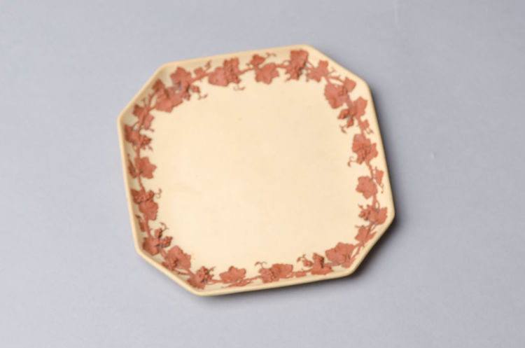 Picture of Circular Plate Caneware
