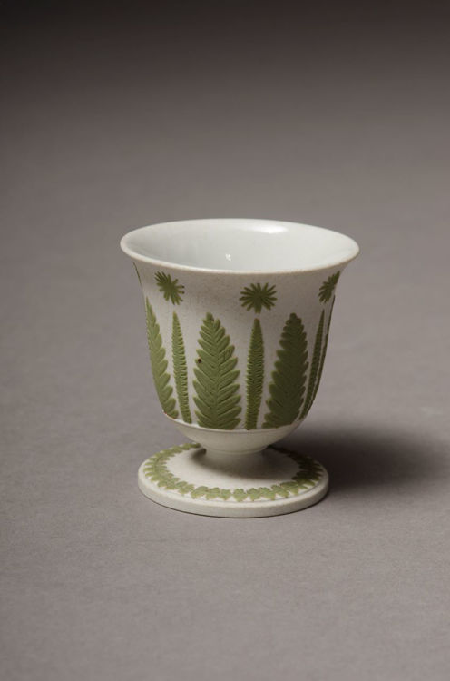 Picture of Motif Green and White Stoneware Covered Cup
