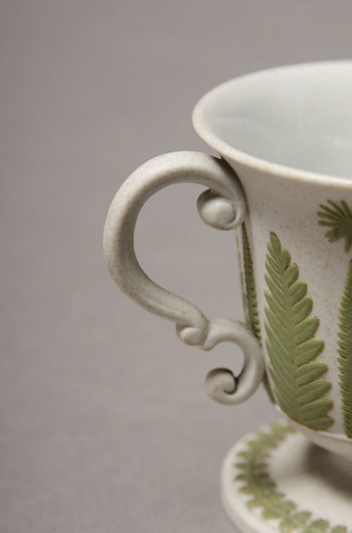 Picture of Motif Green and White Stoneware Covered Cup
