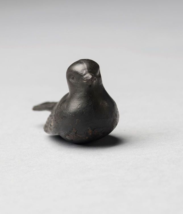 Picture of Chick in Black Basalt