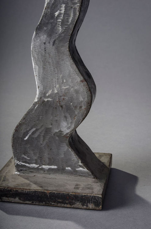Picture of Wavy Sculpture