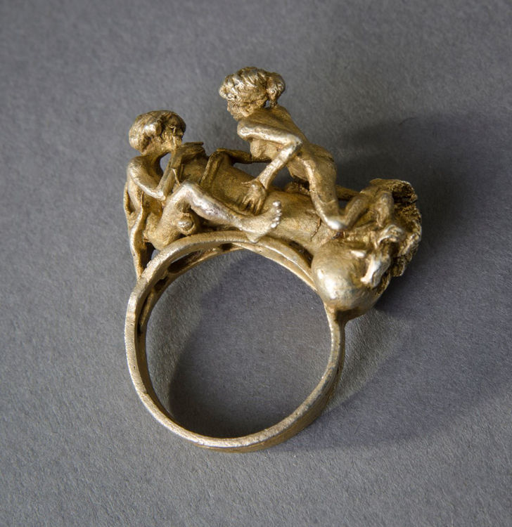 Picture of Erotic Ring