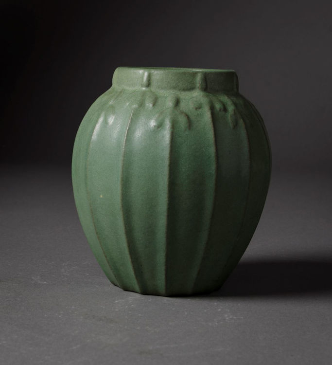 Picture of Vase in Matte Green