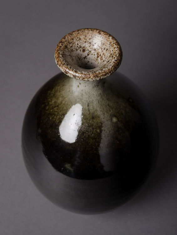 Picture of Bottle Vase