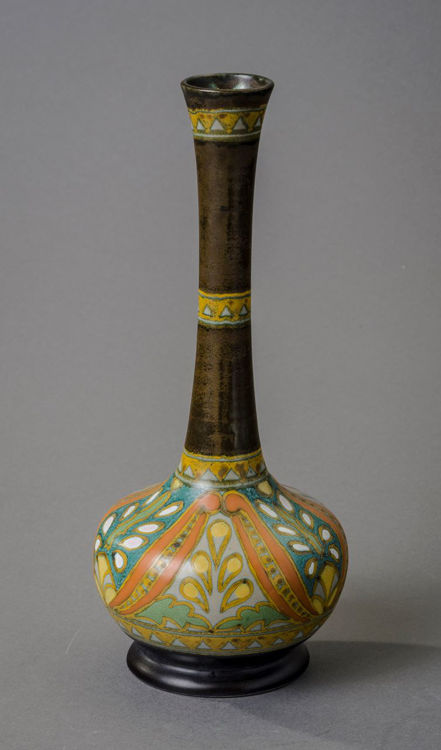 Picture of Bottle Shaped Vase